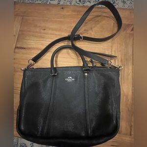 Coach handbag . Great condition! Black